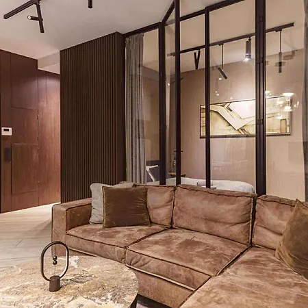 아파트 Luxury Zlota With Parking By P&m 바르샤바