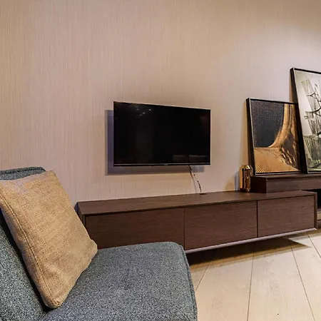 Luxury Zlota With Parking By P&m *